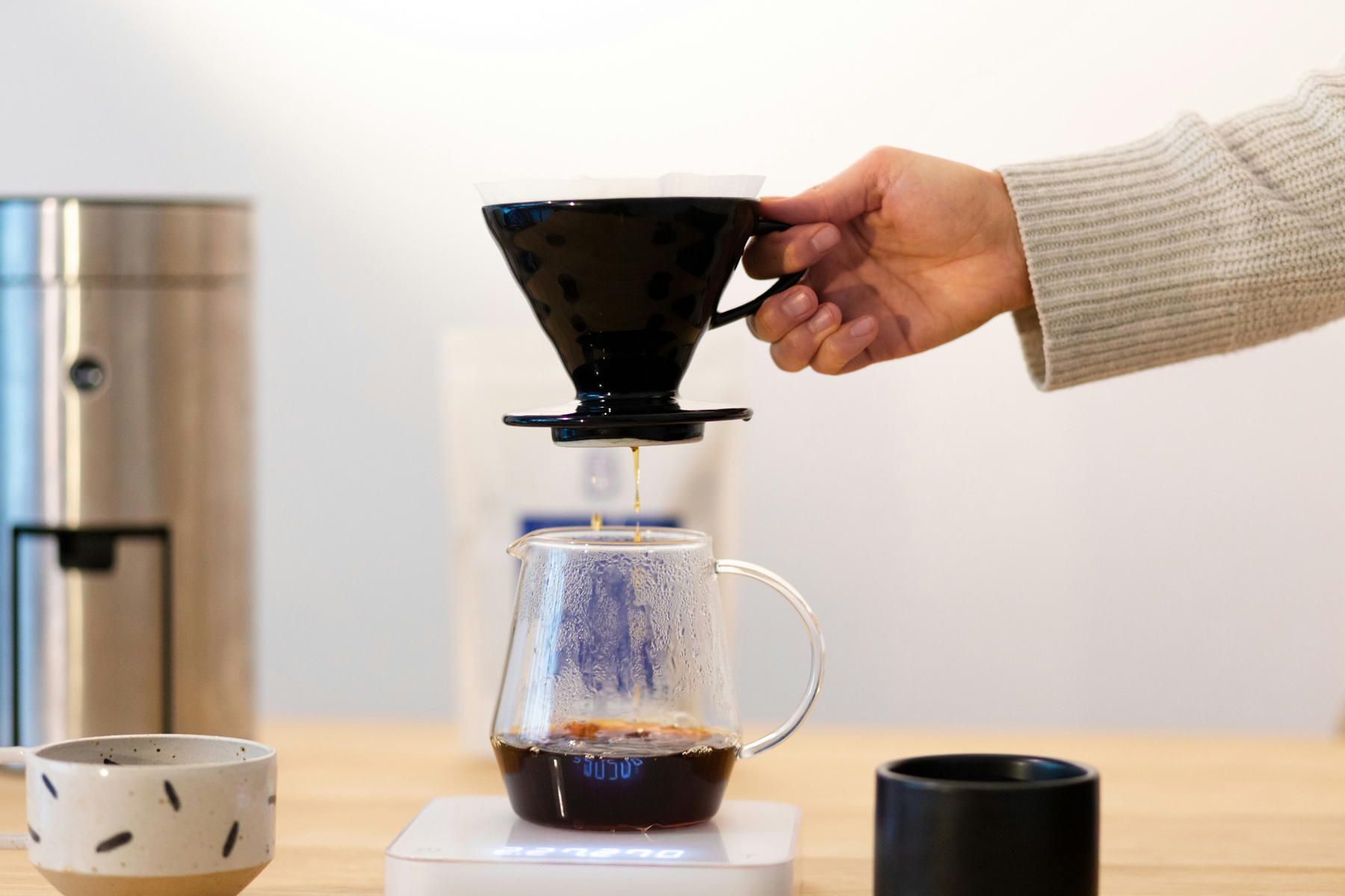 Kaffeekanne an der Spüle